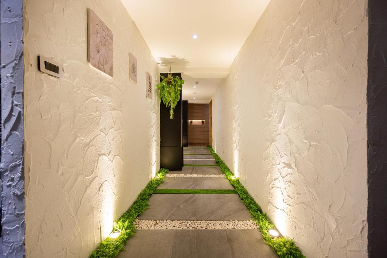 Loft Bangkok Hotel Exteriör bild