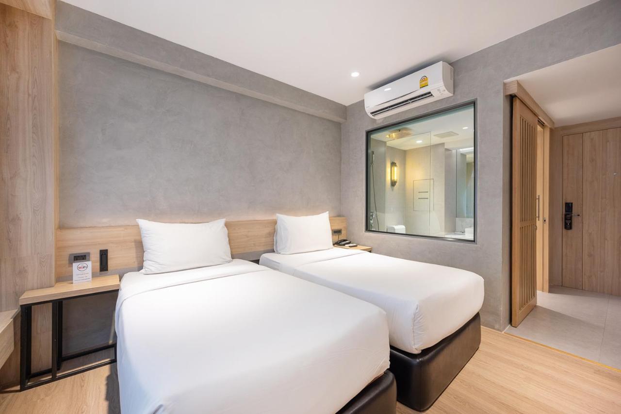 Loft Bangkok Hotel Exteriör bild