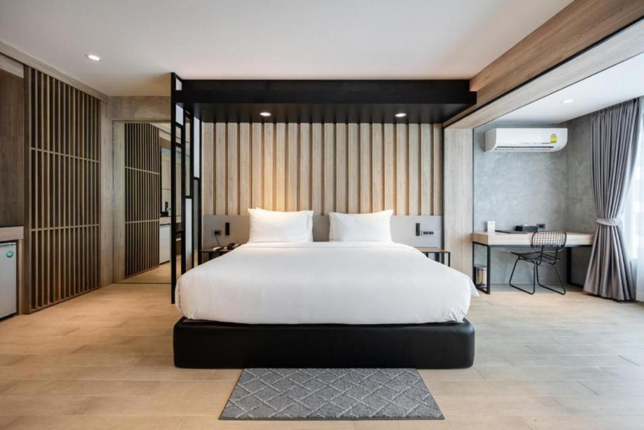 Loft Bangkok Hotel Exteriör bild